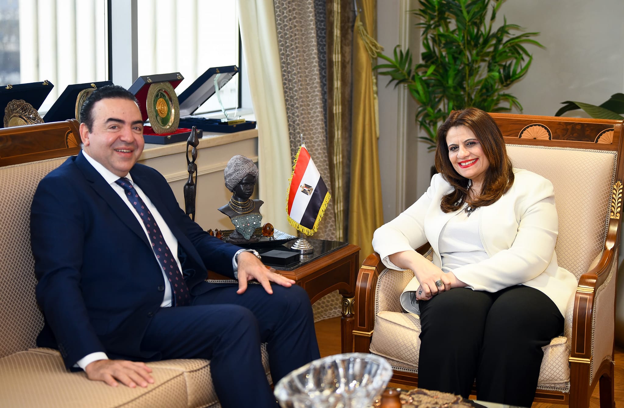 وزيرة الهجرة تتابع إجراءات تأسيس الشركة الاستثمارية للمصريين بالخارج 2