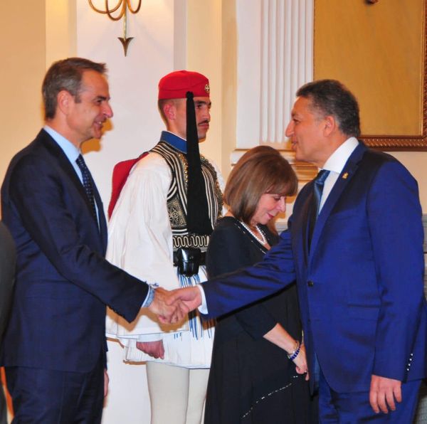 سفير مصر في أثينا يبحث مع رئيسة جمهورية اليونان سبل التعاون بين البلدين 3