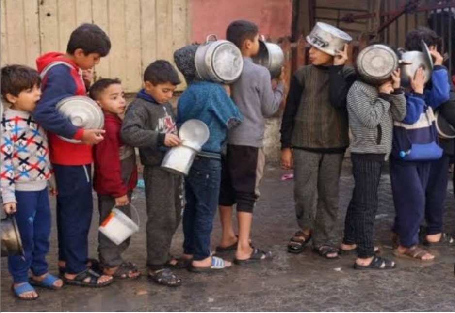 "حرب إبادة وتجويع".. اليونيسيف: المساعدات أصبحت مسألة حياة أو موت لأطفال غزة 5