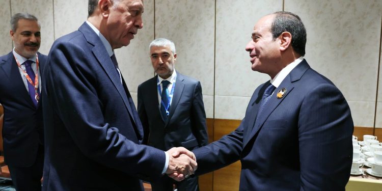 العلاقات المصرية التركية نقطة تحول في مسار العلاقات الثنائية.. 2.5 مليار دولار إجمالي الاستثمارات التركية في مصر حتى نهاية إبريل الماضي.. توقعات زيادة التبادل التجاري إلى 20 مليار دولار 1
