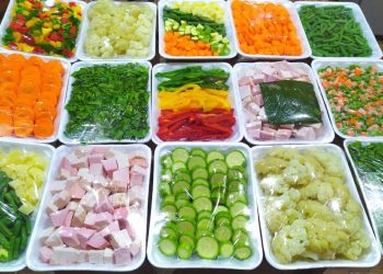 تجهيزات شهر رمضان..إزاي تفرزي اللحوم والخضروات لسفرة رمضان 2