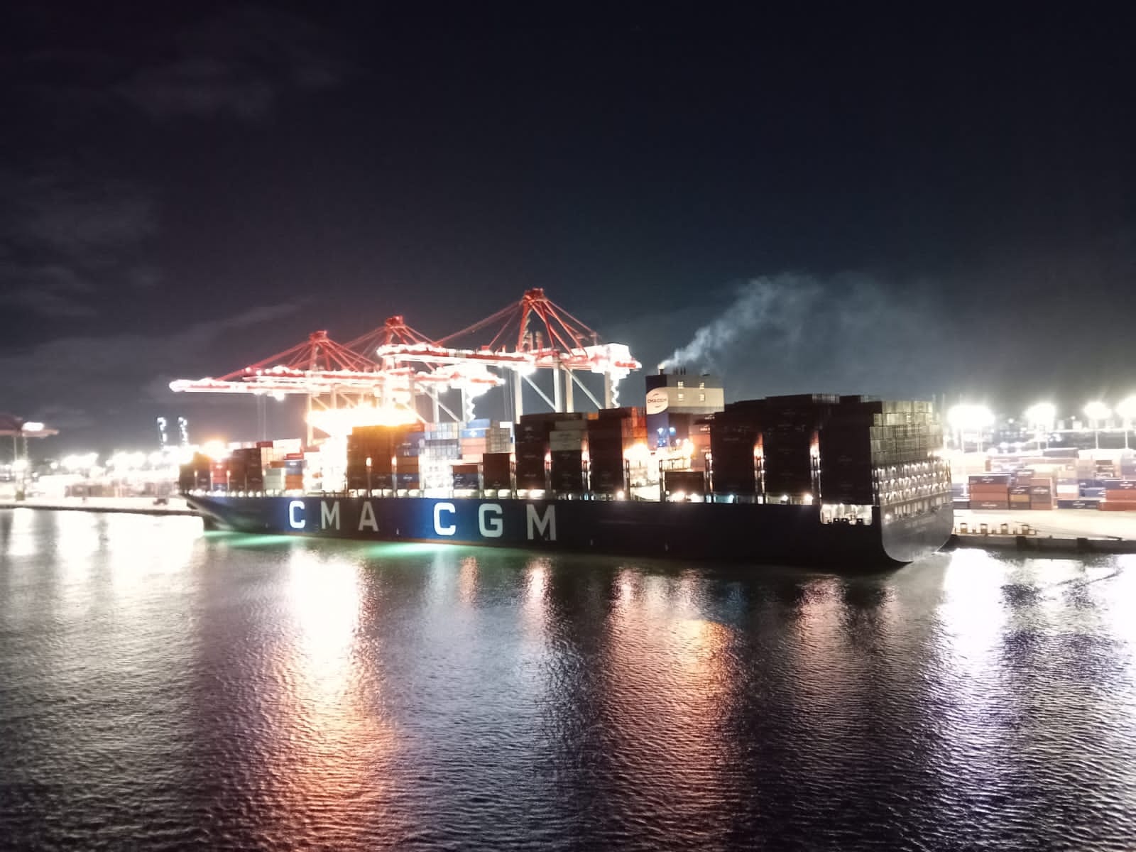ميناء الإسكندرية يستقبل أكبر سفينة حاويات في تاريخه بحموله 142 ألف طن 2