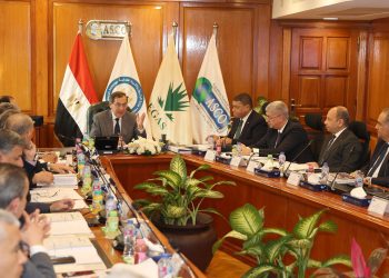 على هامش الجمعية العامة لـ «جاسكو».. وزير البترول: نعمل على تعزيز دور مصر كمركز إقليمي للطاقة 4
