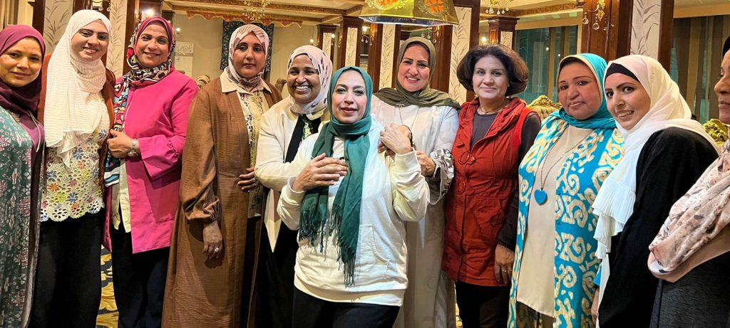 إفطار جماعي نسائي.. مستقبل وطن بـ قنا والقومي للمرأة يجتمعون على مائدة إفطار سحر صدقي 3