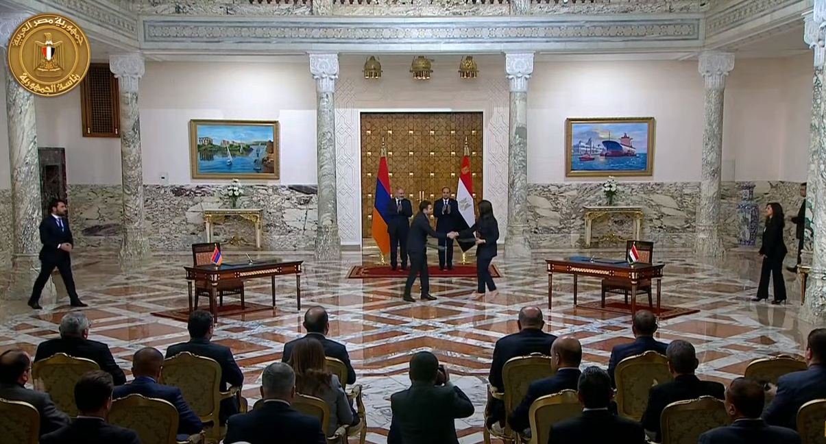 السيسي ورئيس وزراء أرمينيا يشهدان مراسم توقيع اتفاقيات ومذكرات تفاهم 3