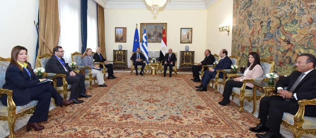 السيسي ورئيس وزراء اليونان يؤكدان ضرورة وقف النار في غزة 2
