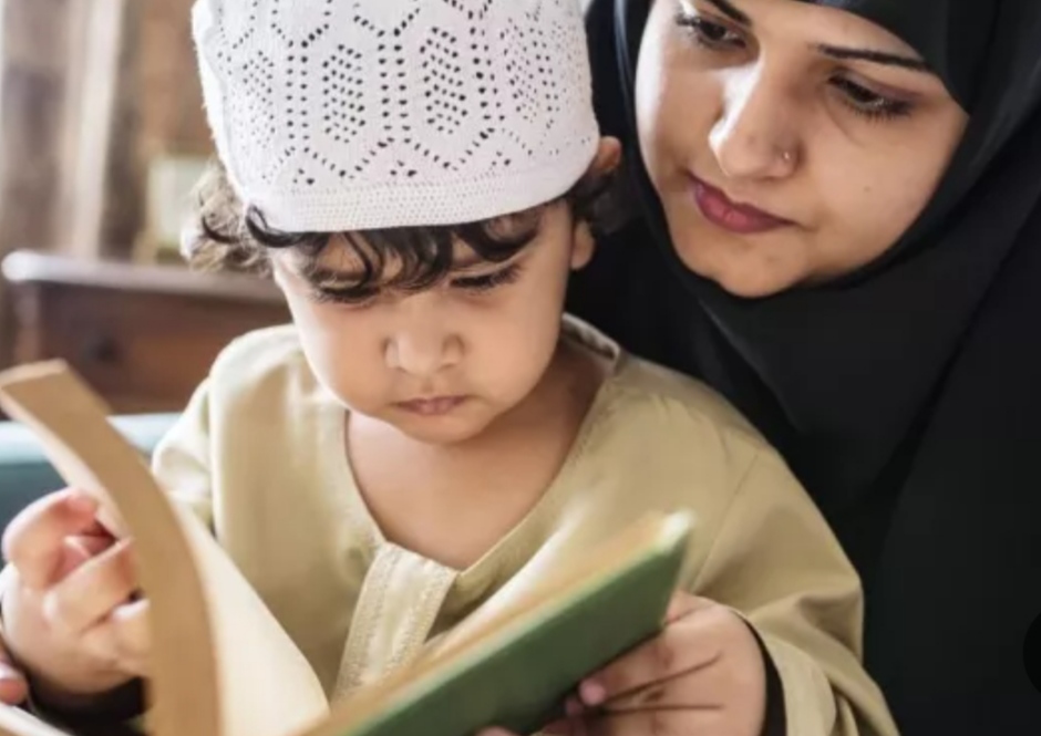 على خطى الأنبياء.. كيف تربي طفلك على الفضائل الإسلامية في شهر رمضان؟ 3