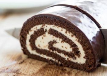 الحلو في تاسع يوم رمضان.. طريقة عمل كيك السويسرول بالشوكولاتة 1