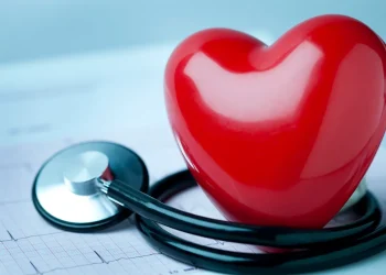 مدير معهد القلب سابقا يكشف لـ«أوان مصر» حالات مرضى القلب المسموح لها بالإفطار خلال شهر رمضان 2