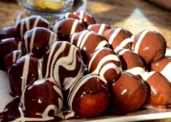 الحلو في اليوم الخامس عشر من رمضان.. طريقة عمل الزلابية بالشوكولاتة 5