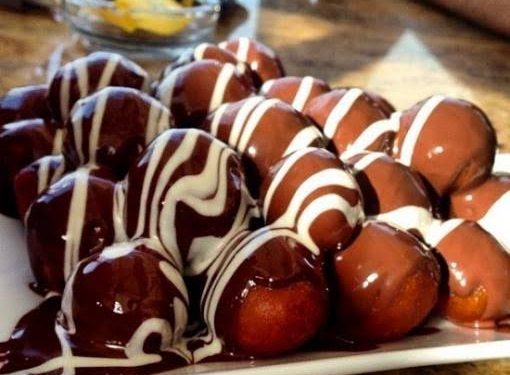 الحلو في اليوم الخامس عشر من رمضان.. طريقة عمل الزلابية بالشوكولاتة 1