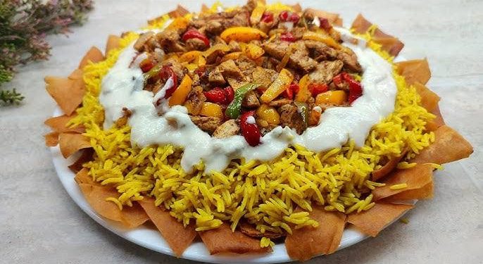 لإفطار اليوم الثامن عشر من رمضان.. طريقة عمل فتة الشاورما  1