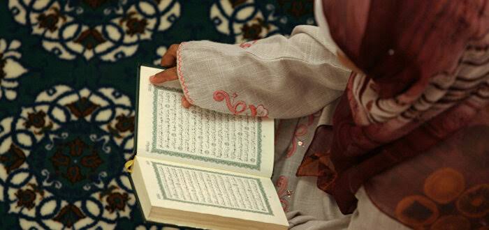 هل يجوز للمرأة الحائض ختم القرآن في رمضان 3