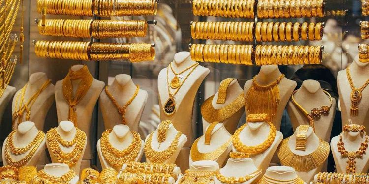 تباين أسعار وثائق الاستثمار في الذهب بمصر خلال أبريل الجاري 
