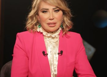 الليلة.. إيناس الدغيدي مع الإعلامية أميرة بدر في برنامج أسرار