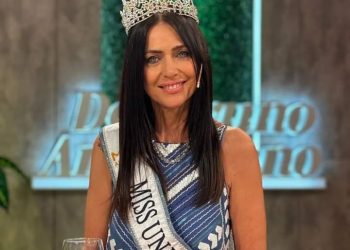 في سن الـ60 .. امرأة تفوز بمسابقة ملكة جمال بوينس آيرس وتتأهل لمسابقة ملكة جمال الأرجنتين 19