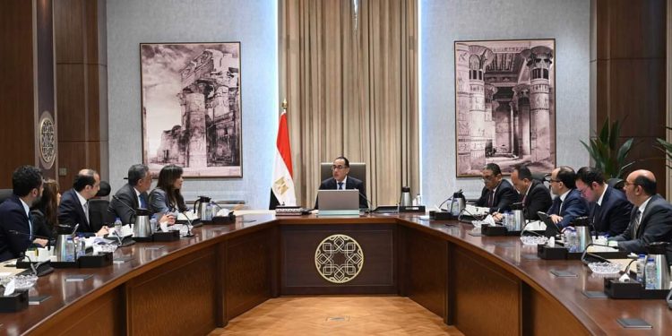 مدبولي يتابع ترتيبات تنظيم مؤتمر الاستثمار المُشترك بين مصر والاتحاد الأوروبي 1