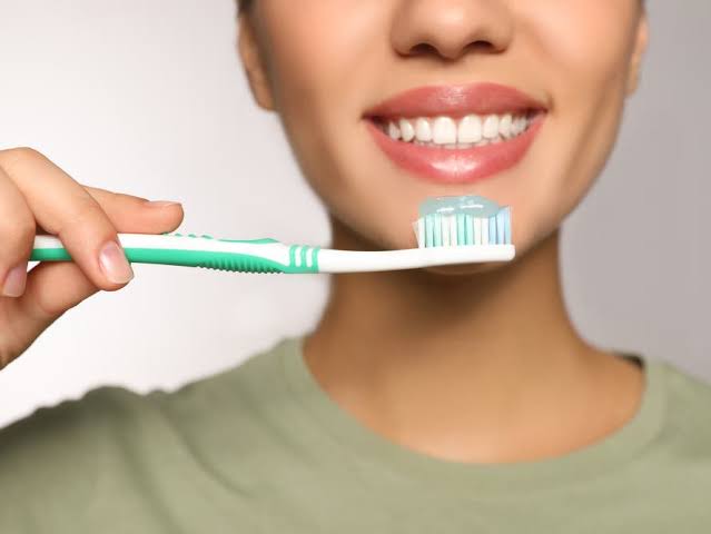 لعدم تراكم البلاك.. 5 خطوات لتنظيف الأسنان في شهر رمضان 3