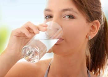 يخلصك من الدهون والضغط والسكري.. فوائد مذهلة لتناول الخل مع الماء 4
