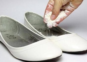 3 طرق تخلصك من رائحة الأحذية الكريهة في فصل الصيف 1