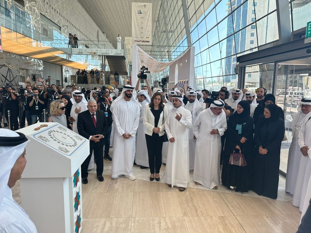 نيفين الكيلاني تشهد انطلاق فعاليات الدورة 33 لمعرض الدوحة الدولي للكتاب 2