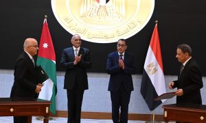 رئيسا وزراء مصر والأردن يوقعان بروتوكول لتعزيز التعاون في المجال الإعلامي 2