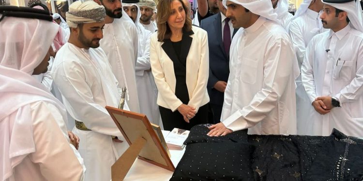 نيفين الكيلاني تشهد انطلاق فعاليات الدورة 33 لمعرض الدوحة الدولي للكتاب 1