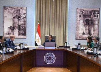 رئيس الوزراء يلتقي مسئولي شركة "هاير مصر" لتصنيع الأجهزة المنزلية