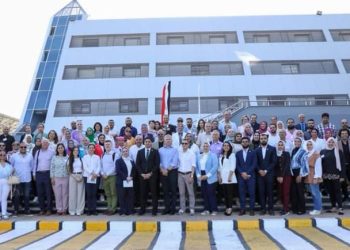 وفد المركز الأوروبي للوقاية من الأمراض ECDC في زيارة ميدانية لمستشفى شرم الشيخ الدولي 1