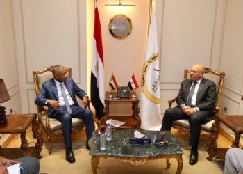 وزير النقل يستقبل السفير السوداني الجديد بالقاهرة لتدعيم العلاقات الثنائية