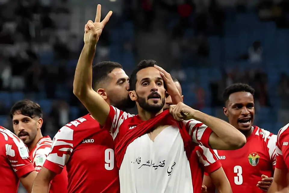 كأس آسيا.. نجم منتخب الأردن يدعم فلسطين أمام ماليزيا 1